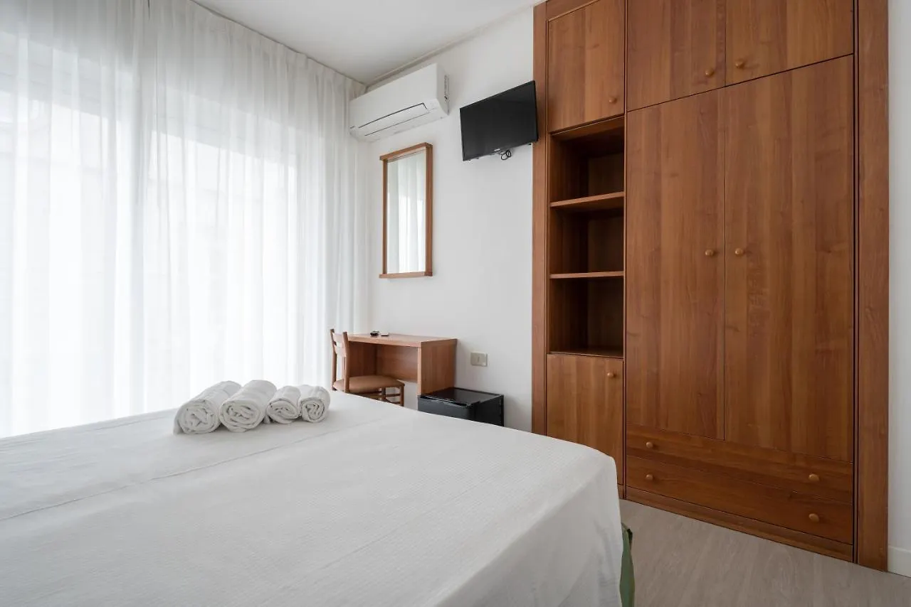 ***  Hotel Boston 3 Stelle Superior Frontemare Lido di Jesolo Italy