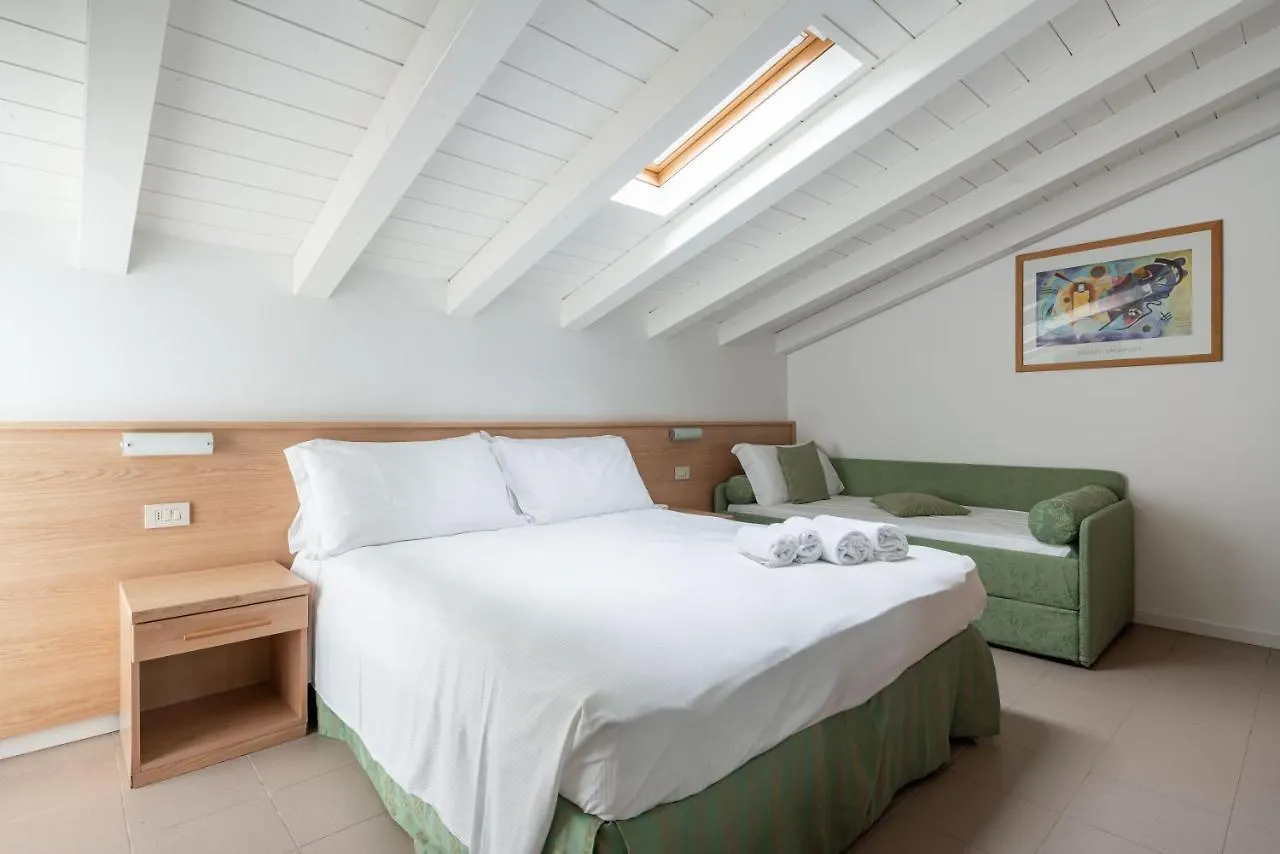 Hotel Boston 3 Stelle Superior Frontemare Lido di Jesolo
