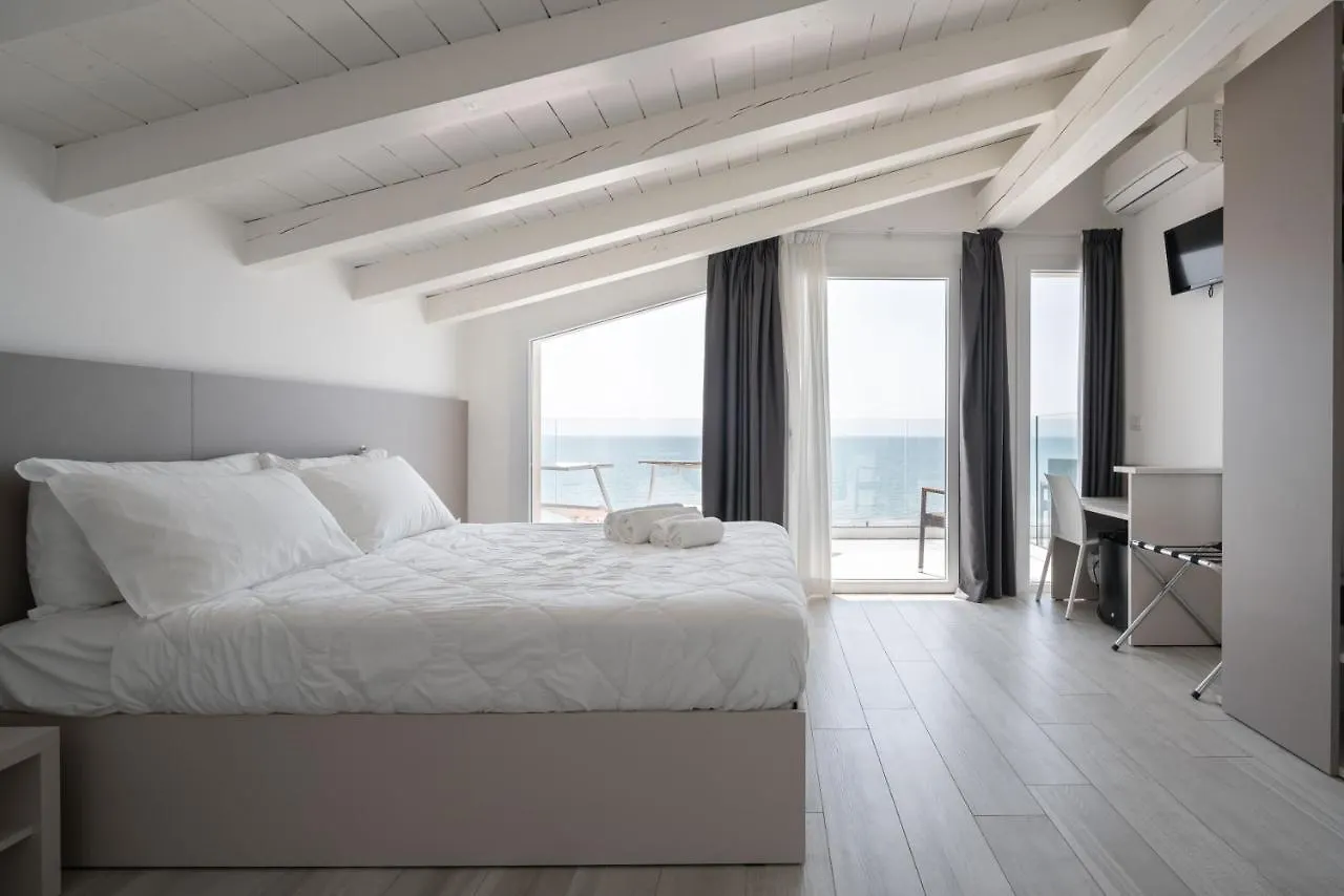Hotel Boston 3 Stelle Superior Frontemare Lido di Jesolo